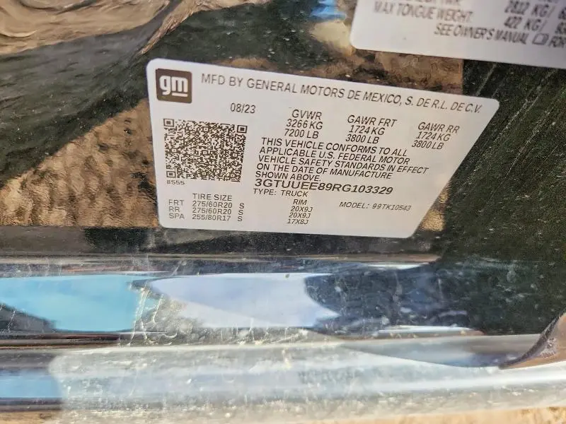 2024 GMC SIERRA K1500 AT4  
