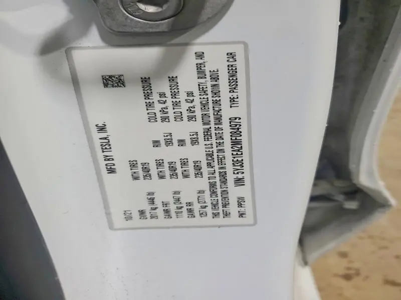 2021 TESLA MODEL 3   