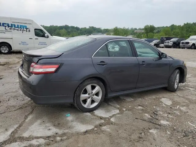 2011 TOYOTA CAMRY SE  