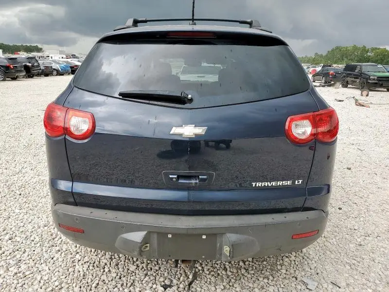 2011 CHEVROLET TRAVERSE LT  