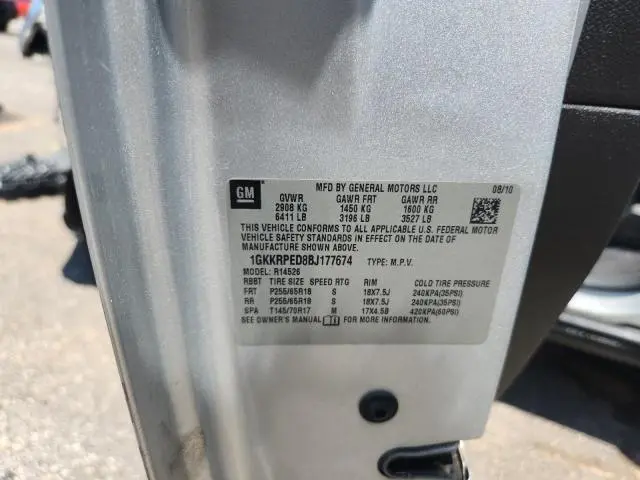 2011 GMC ACADIA SLE  