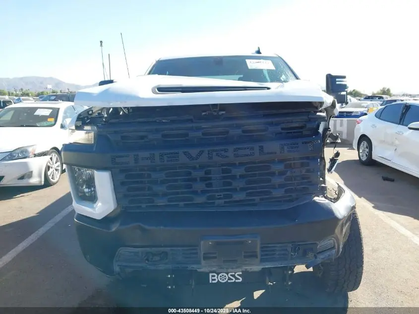 2020 CHEVROLET SILVERADO 2500HD 4WD  STANDARD BED WT
