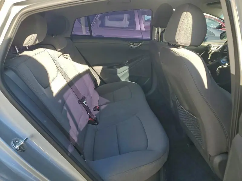 2020 HYUNDAI IONIQ SE  