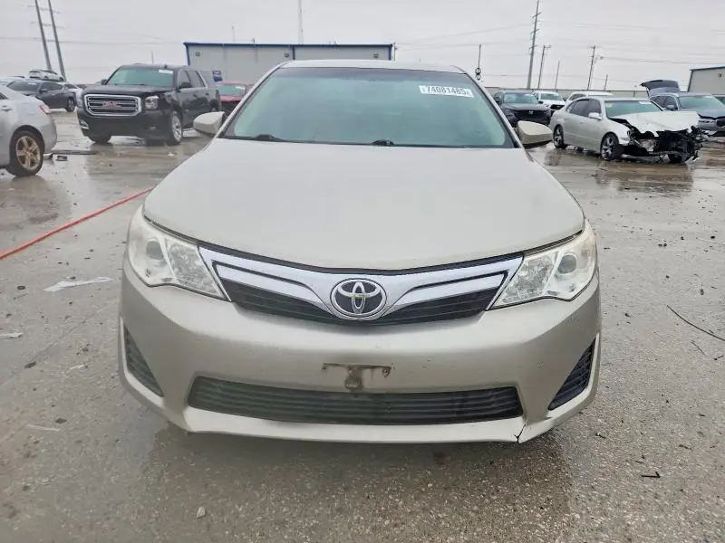 2014 TOYOTA CAMRY L  