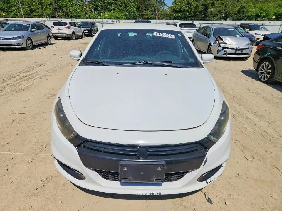2015 DODGE DART SXT  