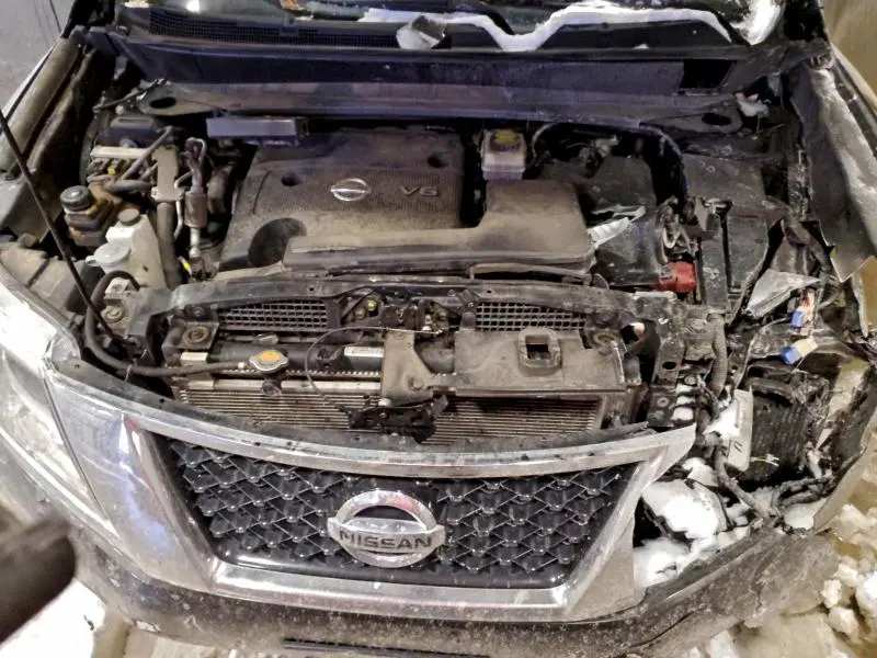 2015 NISSAN PATHFINDER S  