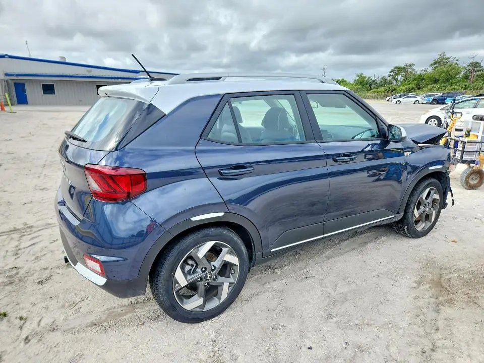 2024 HYUNDAI VENUE LIMITED  