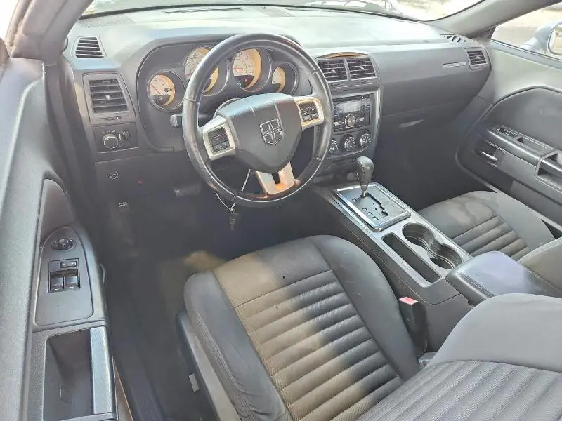 2012 DODGE CHALLENGER SXT  