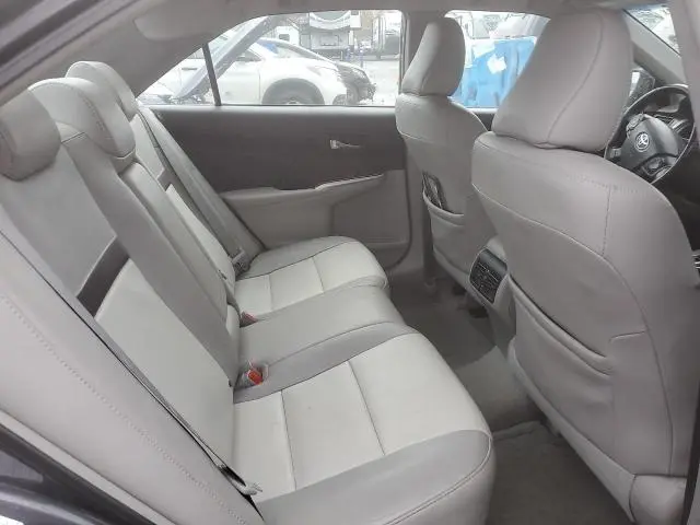 2013 TOYOTA CAMRY SE  