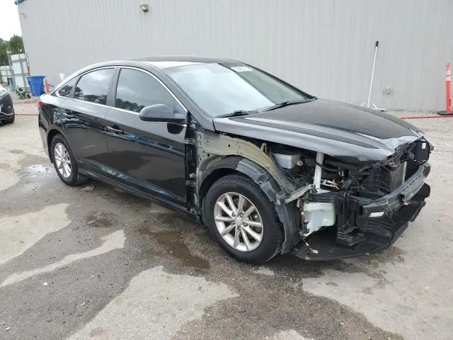 2018 HYUNDAI SONATA SE  
