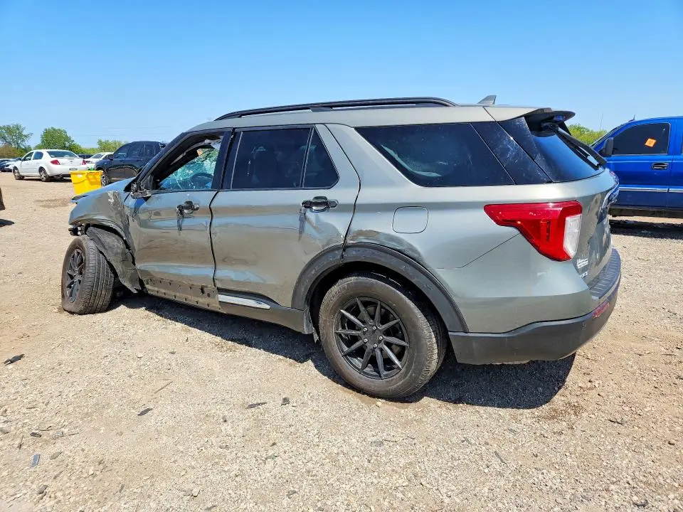 2020 FORD EXPLORER XLT  