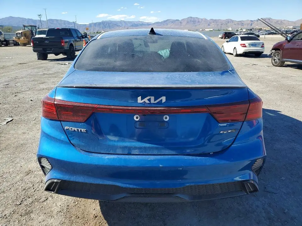 2022 KIA FORTE GT LINE  
