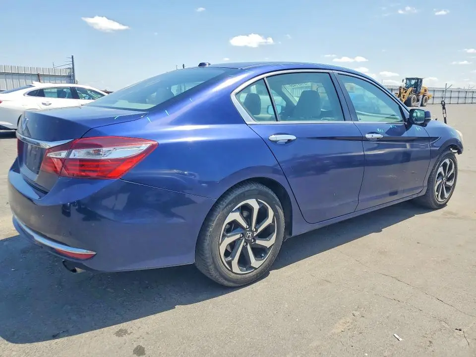 2017 HONDA ACCORD EX  