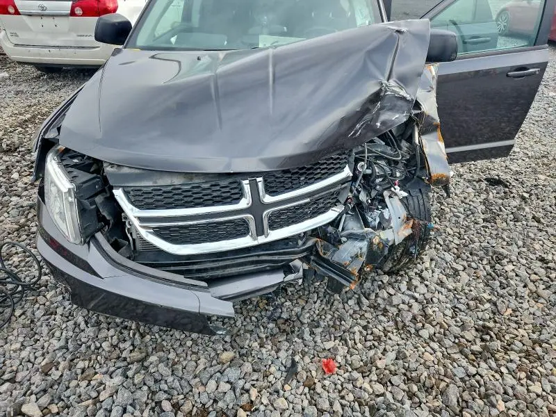 2020 DODGE JOURNEY SE  