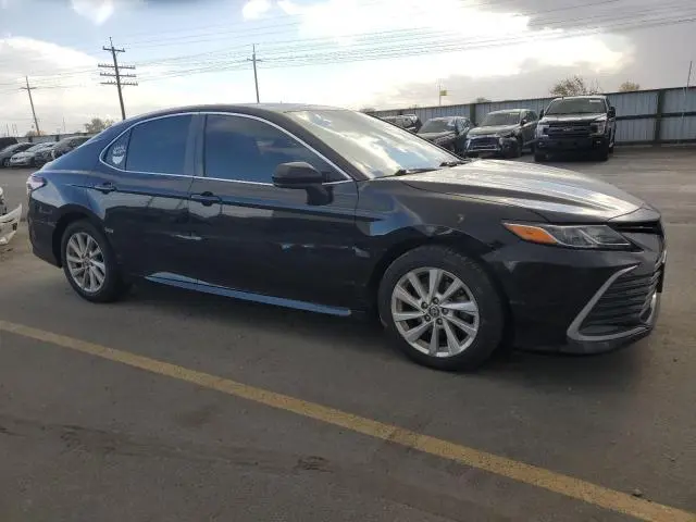 2022 TOYOTA CAMRY LE  