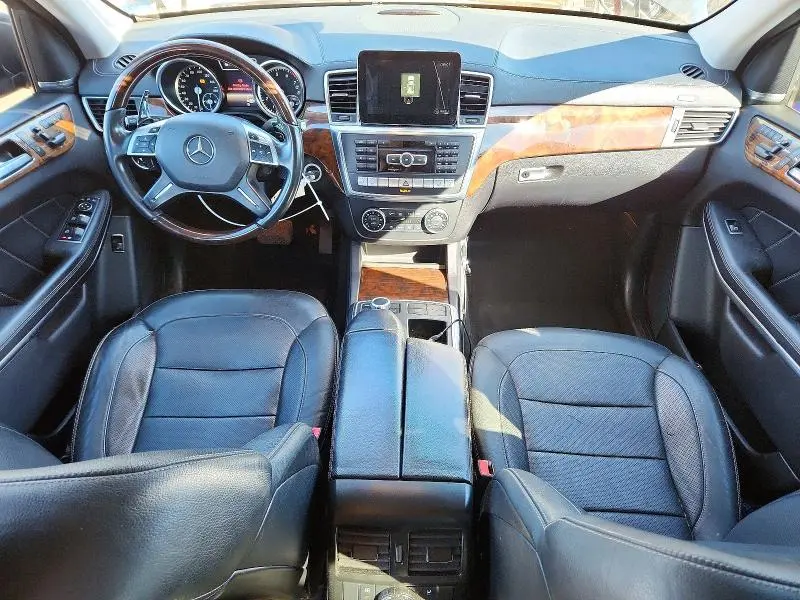 2015 MERCEDES-BENZ GL 550 4MATIC  
