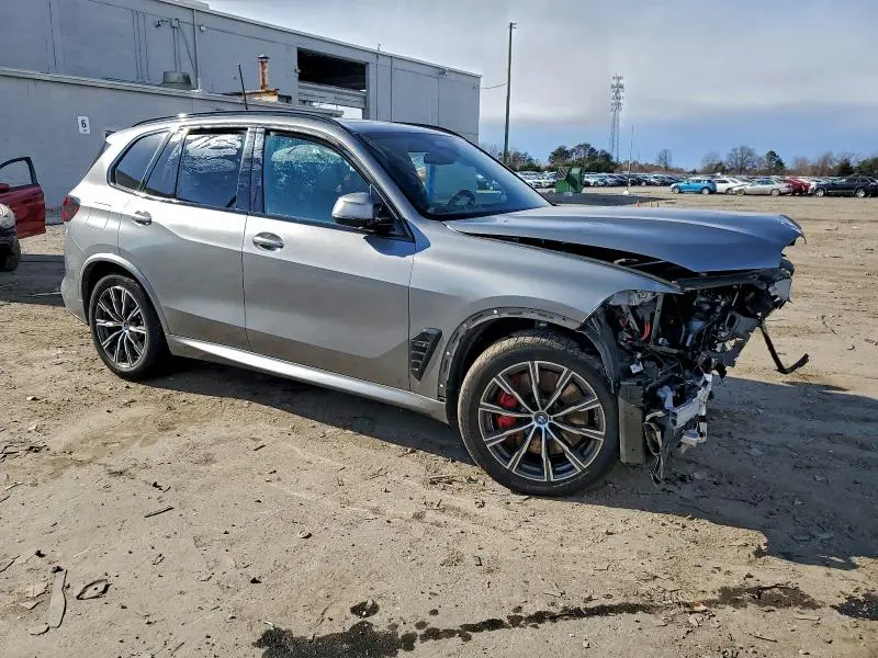 2024 BMW X5 XDRIVE50E  