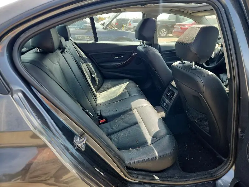 2013 BMW 320 I XDRIVE  