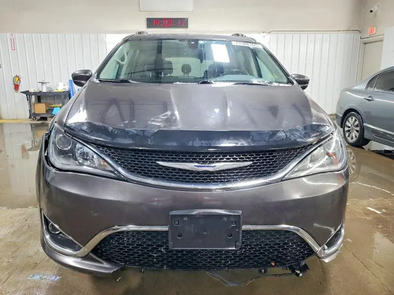 2017 CHRYSLER PACIFICA TOURING L PLUS  