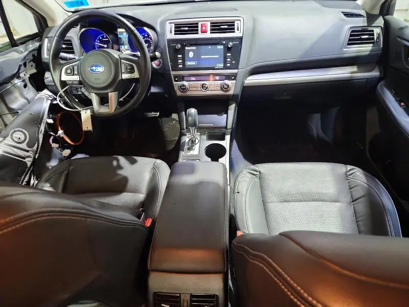 2017 SUBARU LEGACY 3.6R LIMITED  