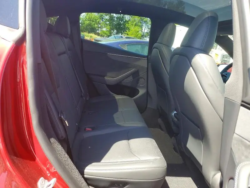 2026 TESLA MODEL Y   