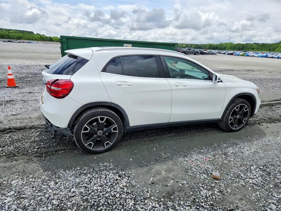 2019 MERCEDES-BENZ GLA 250 4MATIC  