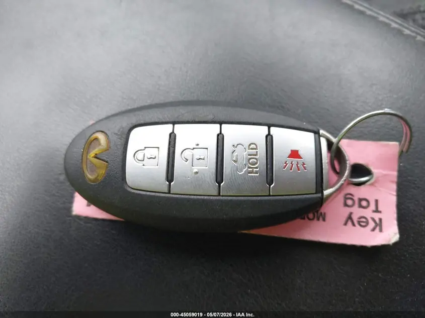 2015 INFINITI Q50  