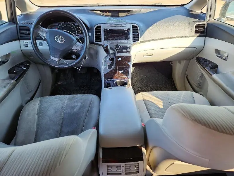2012 TOYOTA VENZA LE  