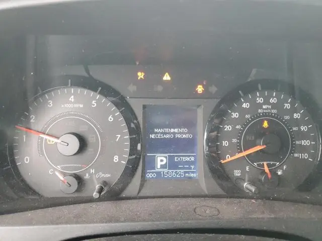 2015 TOYOTA SIENNA LE  