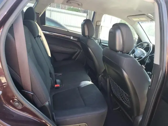 2014 KIA SORENTO LX  