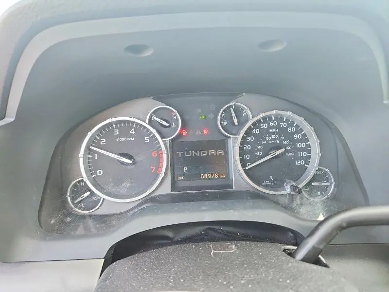2014 TOYOTA TUNDRA SR5  