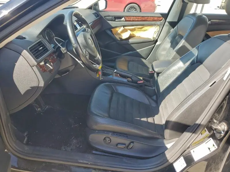 2013 VOLKSWAGEN PASSAT SEL  