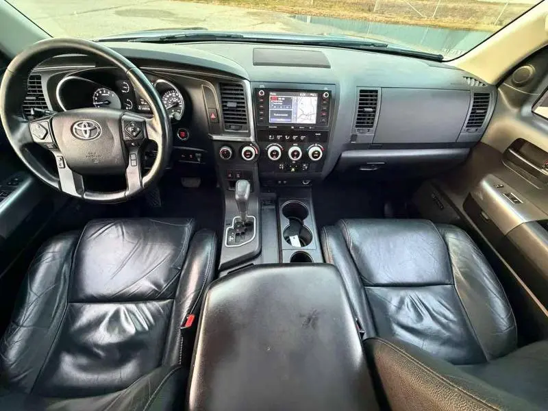 2021 TOYOTA SEQUOIA SR5  