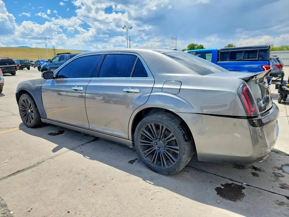 2011 CHRYSLER 300C   