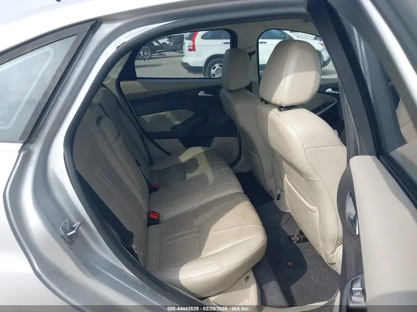 2012 FORD FOCUS SEL