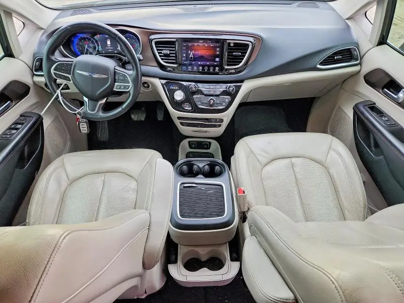 2018 CHRYSLER PACIFICA TOURING L PLUS  