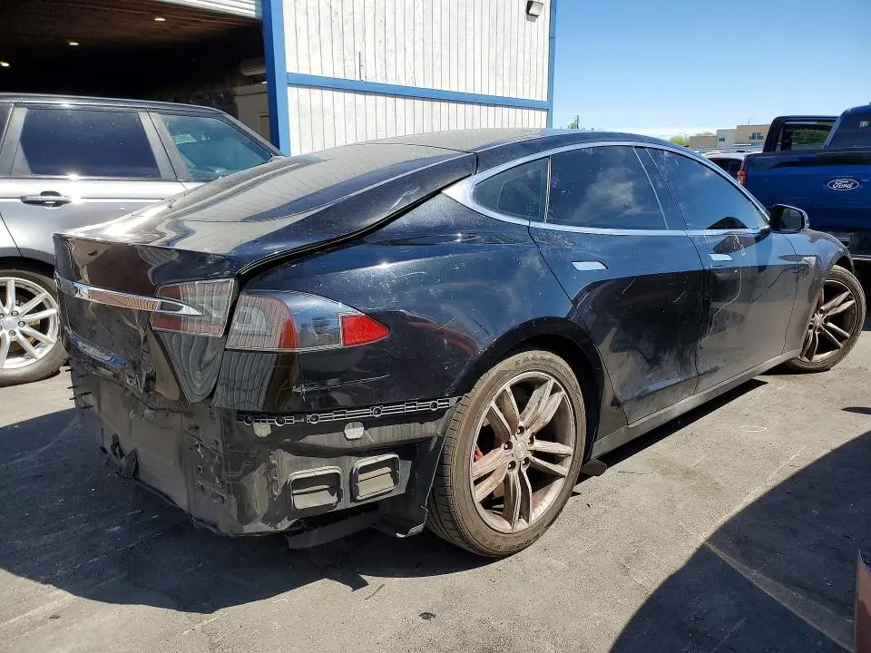 2013 TESLA MODEL S   