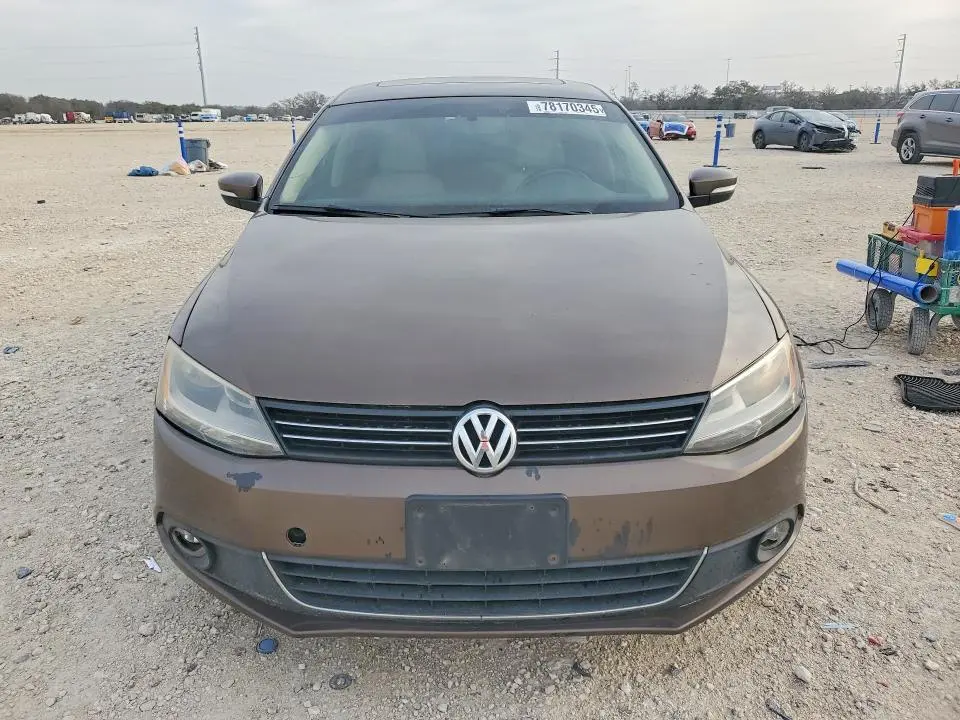 2011 VOLKSWAGEN JETTA TDI  
