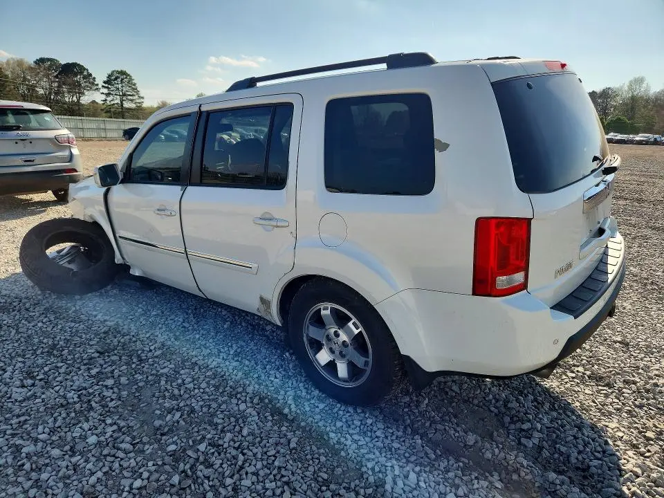 2011 HONDA PILOT TOURING  