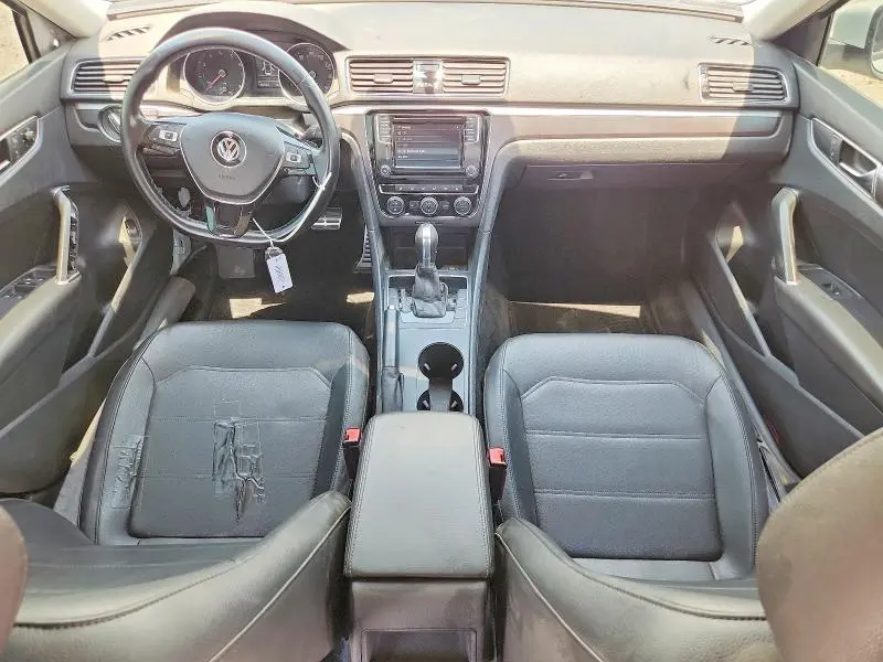 2018 VOLKSWAGEN PASSAT S  