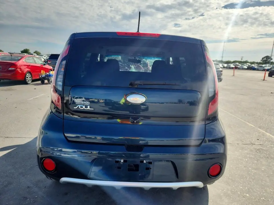 2018 KIA SOUL +  