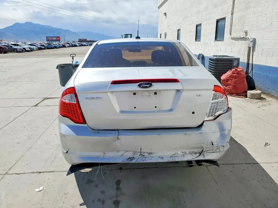 2012 FORD FUSION SE  