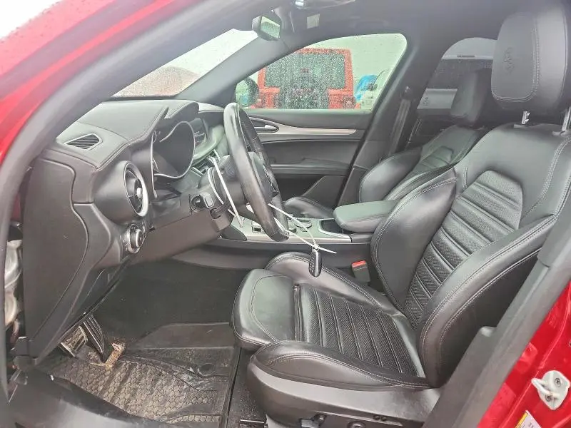 2022 ALFA ROMEO STELVIO TI  