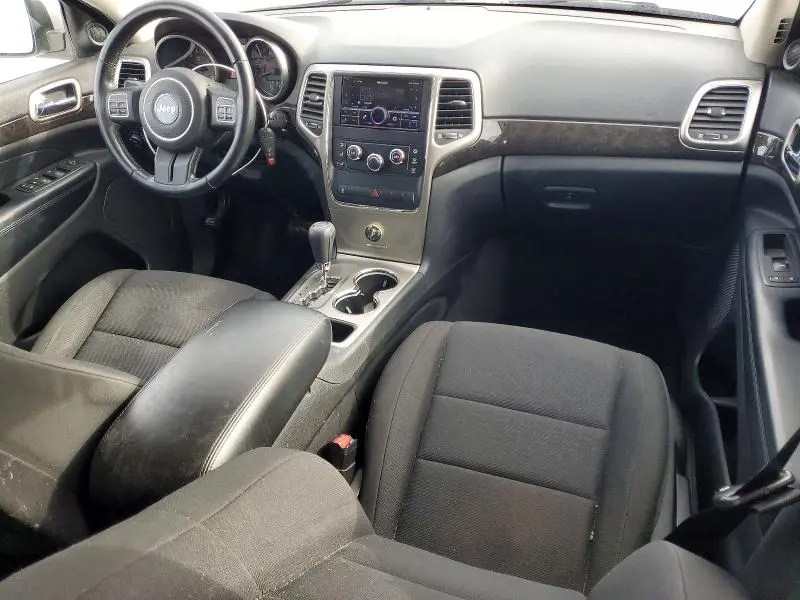 2011 JEEP GRAND CHEROKEE LAREDO  