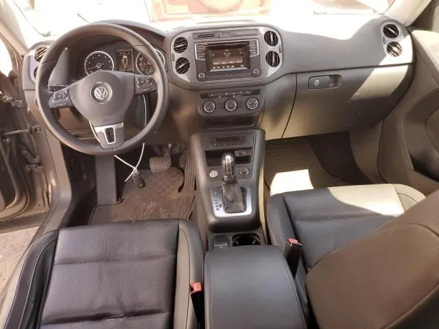 2016 VOLKSWAGEN TIGUAN S  