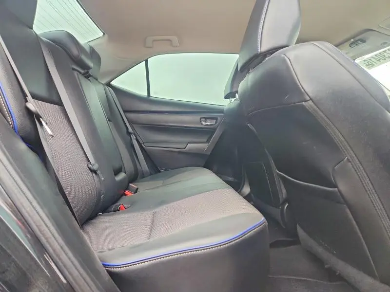 2018 TOYOTA COROLLA SE  