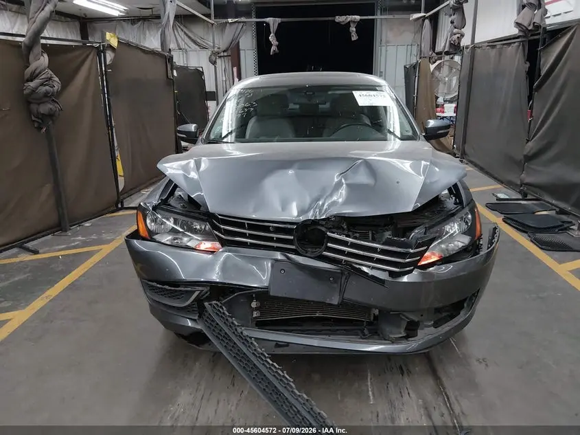 2013 VOLKSWAGEN PASSAT 2.5L SEL
