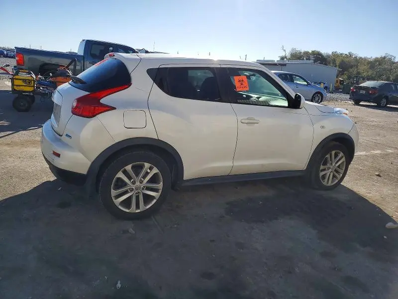 2014 NISSAN JUKE S  