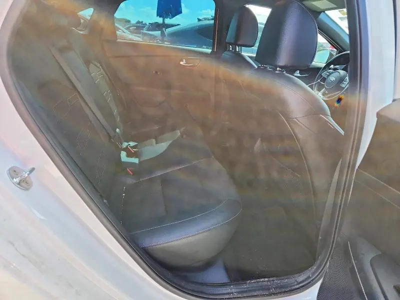 2020 KIA FORTE GT LINE  