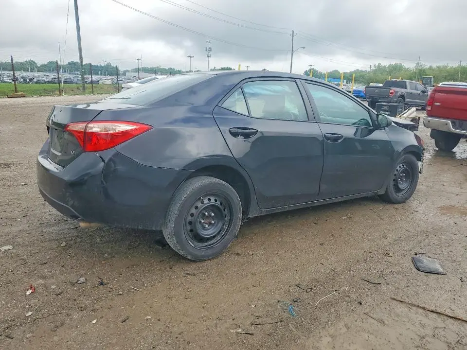 2018 TOYOTA COROLLA LE  